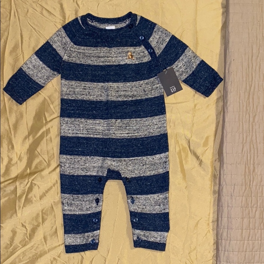 Baby Gap outfit